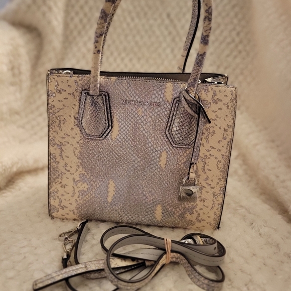 Michael Kors Metallic Faux Snakeskin Purse Crossbody Animal Print - Picture 8 of 13